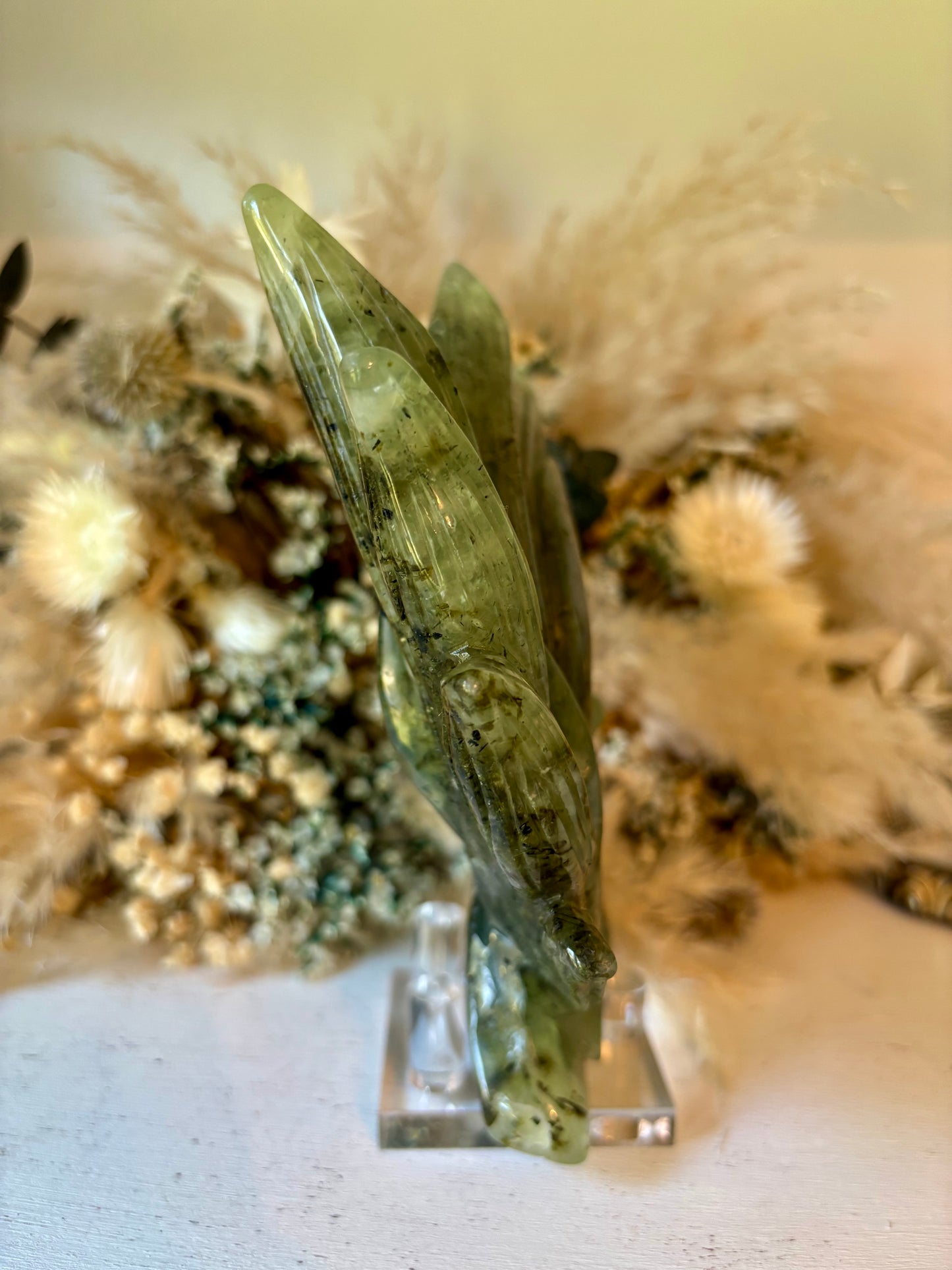 Prehnite nine-tailed fox, kitsune carving with stand